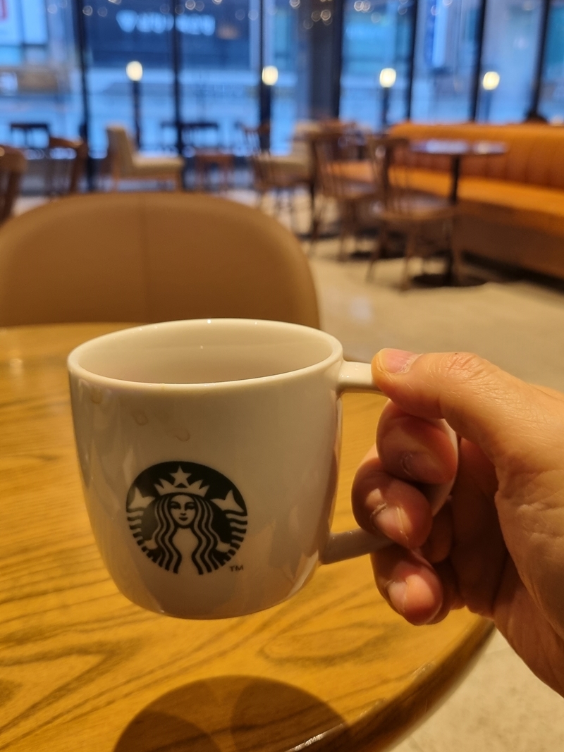 스타벅스 아메리카노 커피